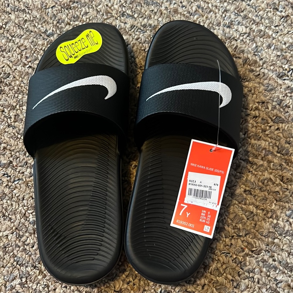 Nike Kawa Slide-big boys youth size 7, black with white logo.